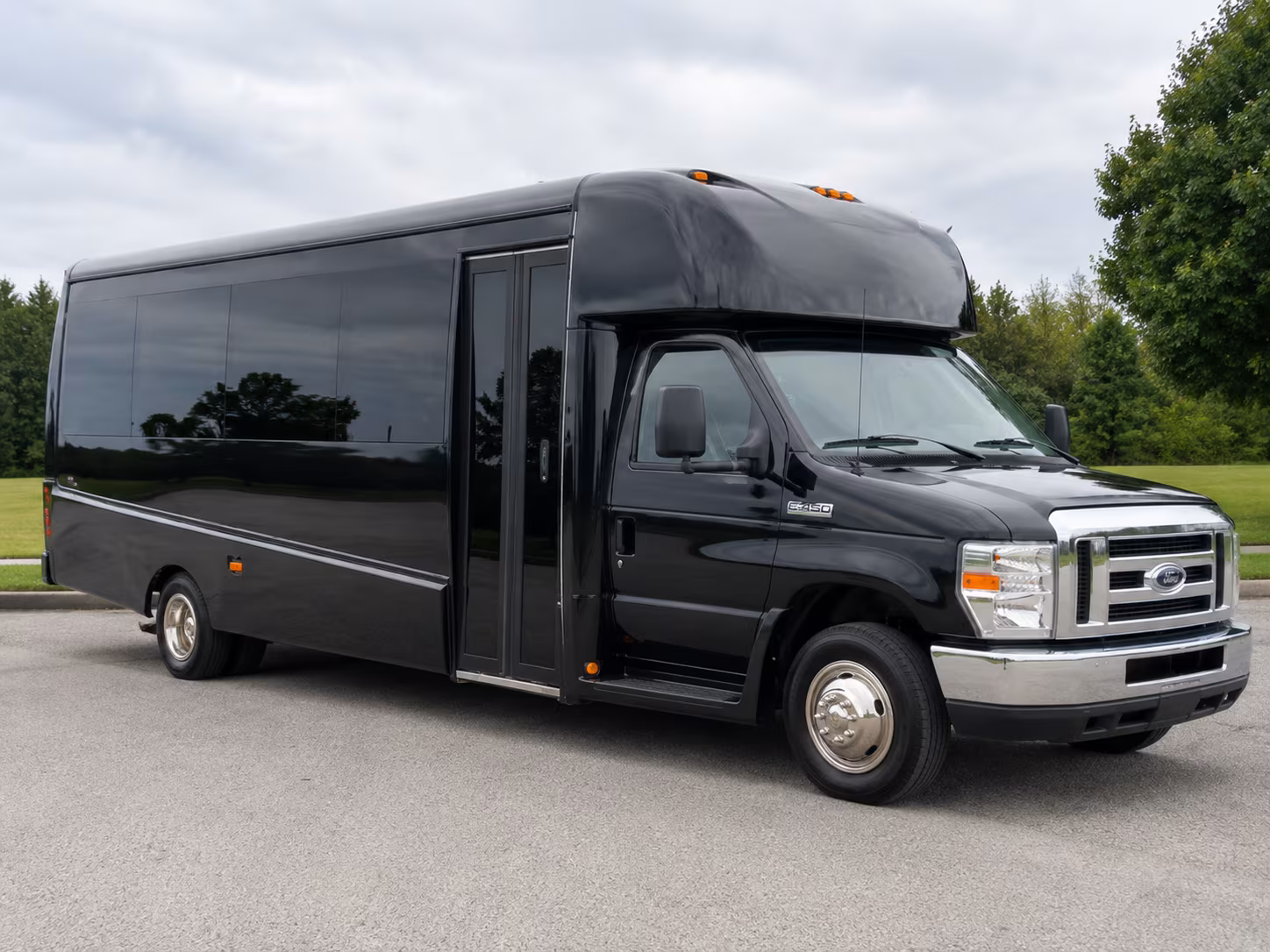 charter bus rentals for large renton high school prom groups