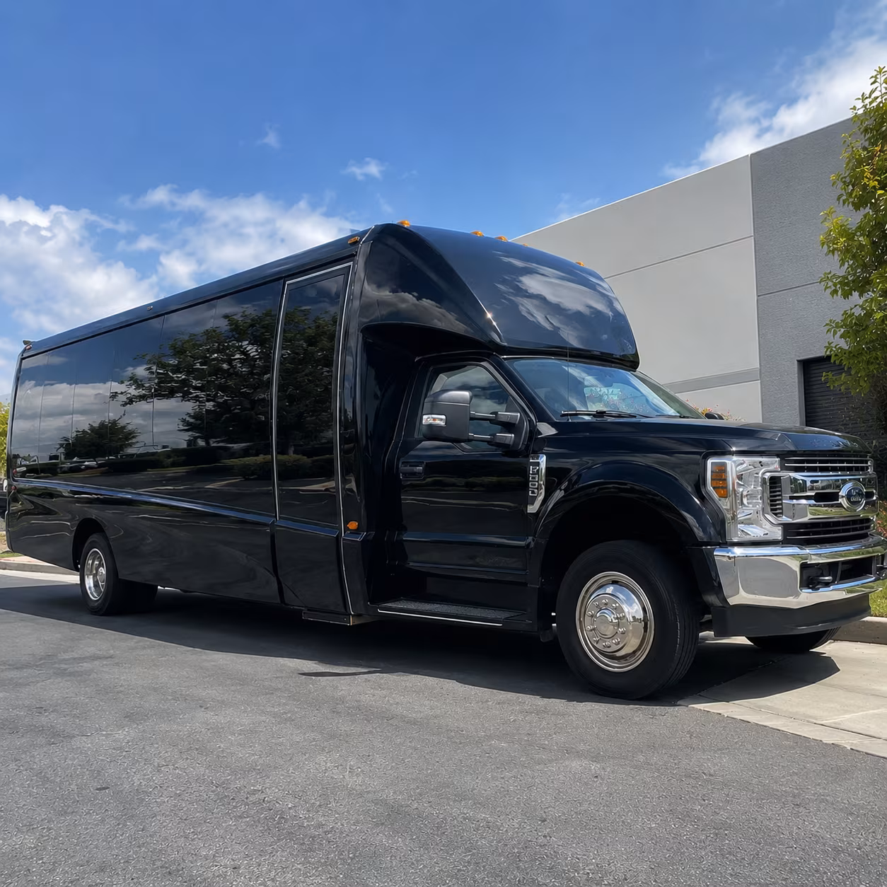 mariners game bus rentals from renton to t mobile park
