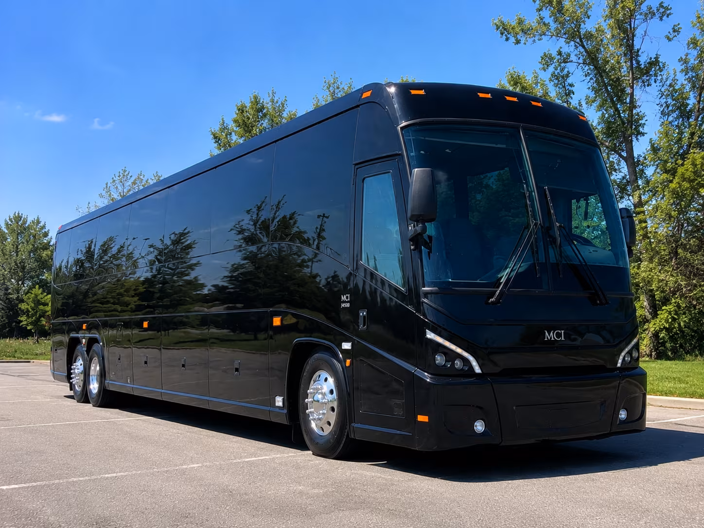 out of state charter bus rentals from renton to canada and beyond